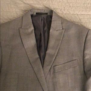 Brand new Kenneth Cole reaction suit
